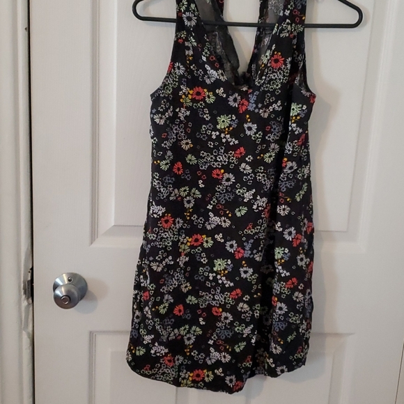 Old Navy Sun Dresses - Picture 4 of 4